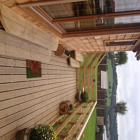 Orme View Lodges Llandegai Exterior photo
