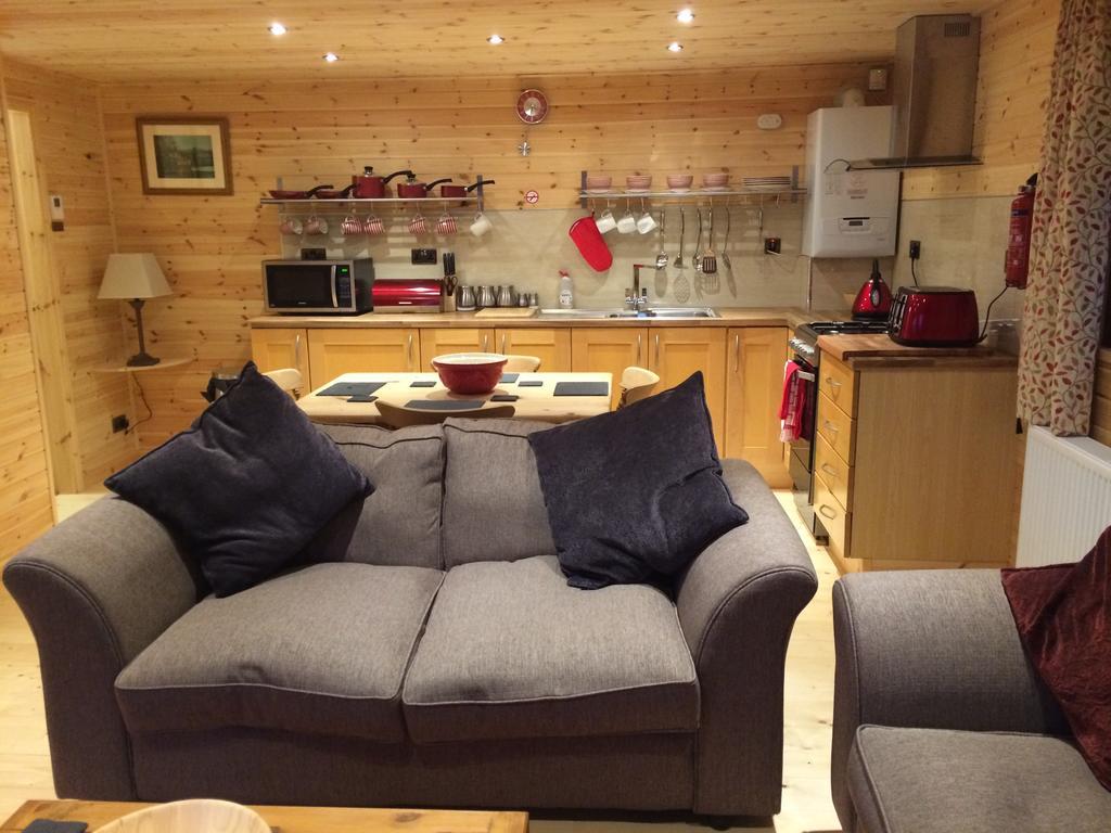 Orme View Lodges Llandegai Room photo