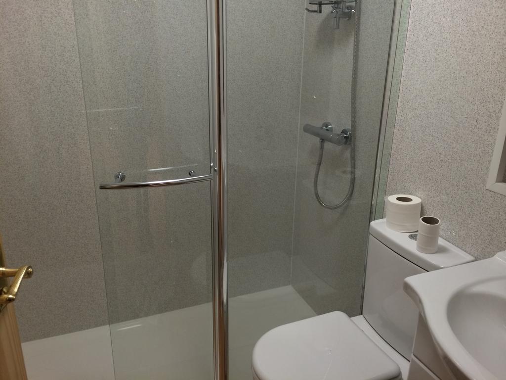 Orme View Lodges Llandegai Room photo
