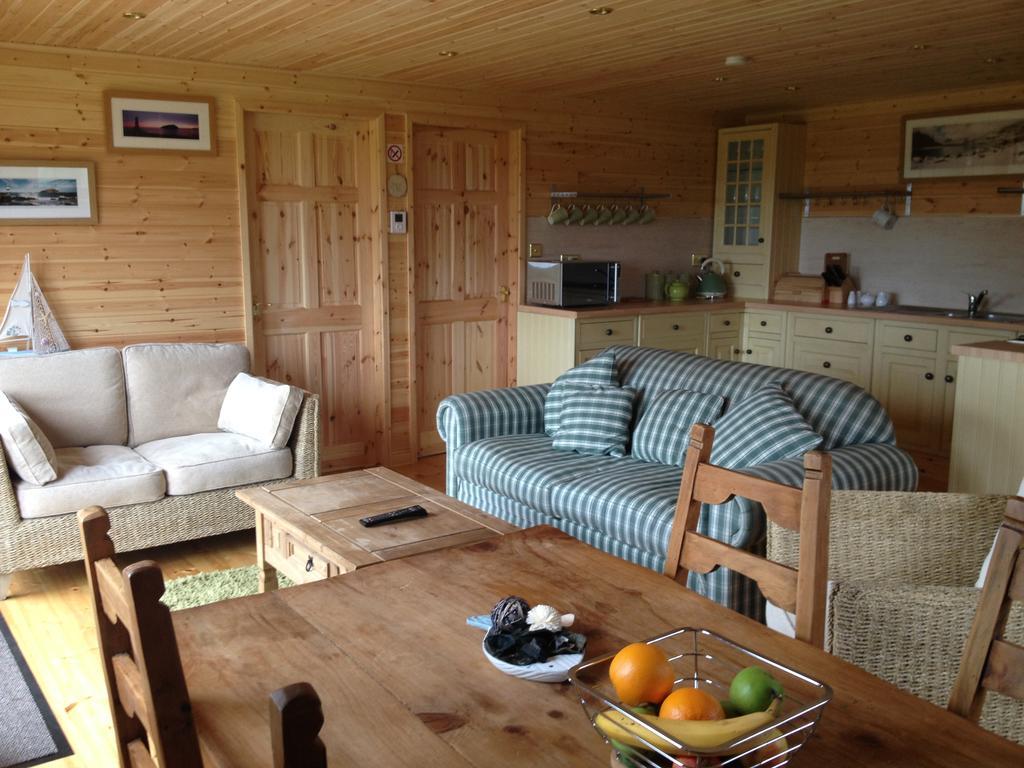 Orme View Lodges Llandegai Exterior photo